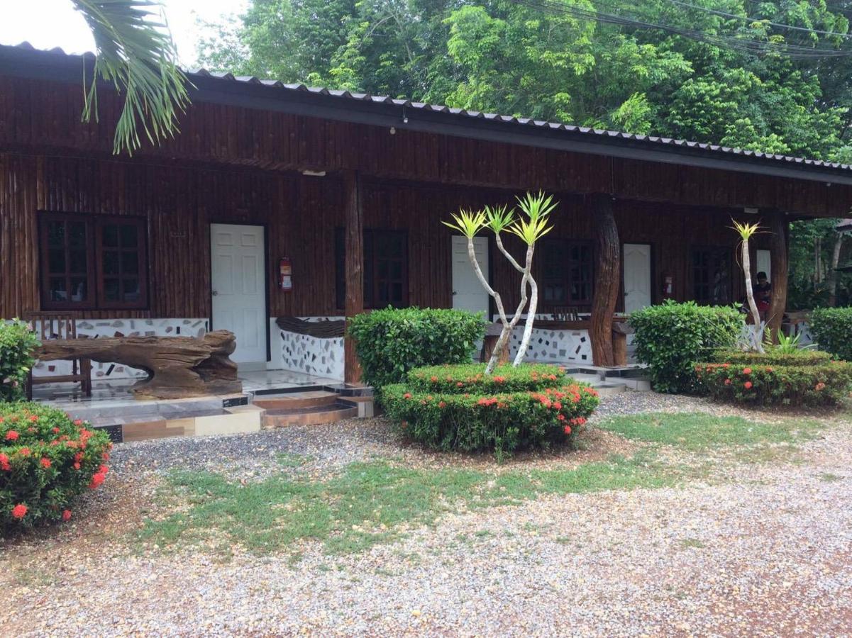 Tho Mai Resort Wang Chan Ngoại thất bức ảnh
